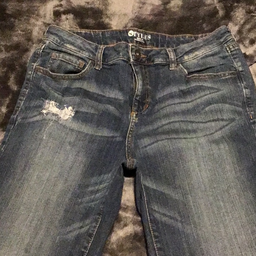 Stylus women’s distress boyfriend crop